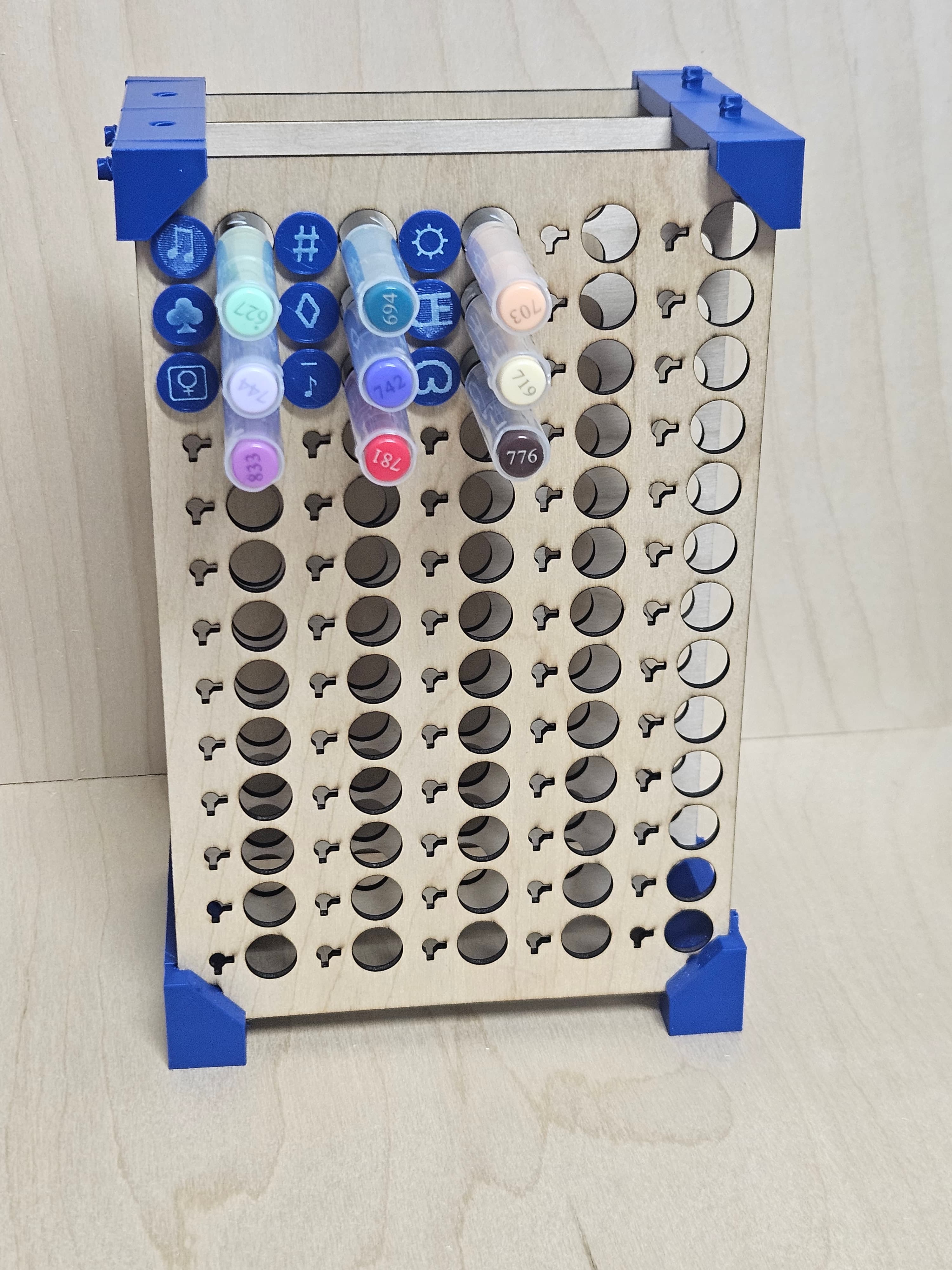 Boite de 65 Crayons Acryliques Sans Jeton